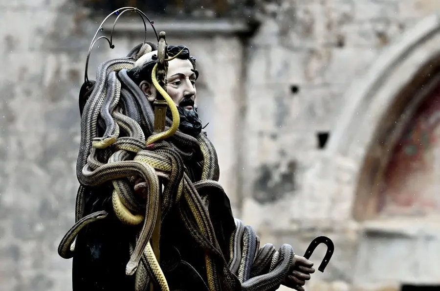 Rito dei serpari di Cocullo: significato, serpenti e tradizione